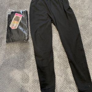 Black leggings plus size